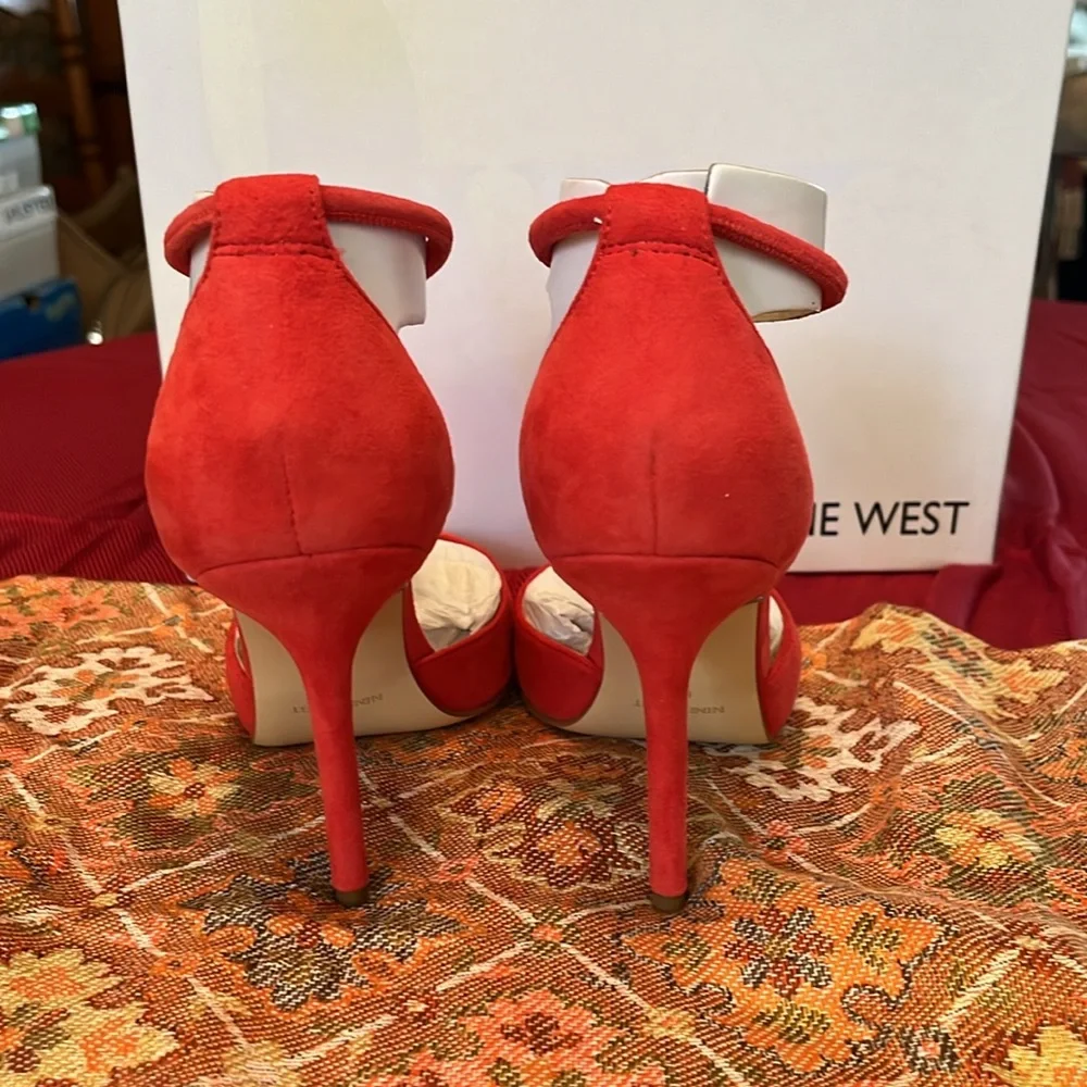 Nine West Red Pointed Toe T-Strap Heels